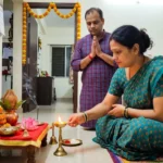 मेहनत करके भी होती है पैसों की कमी तो इन उपाय से हो जायेंगे मालामाल घर के मंदिर में माँ लक्ष्मी के सामने दीया जलाती महिला, पैसों की कमी दूर करने के उपाय